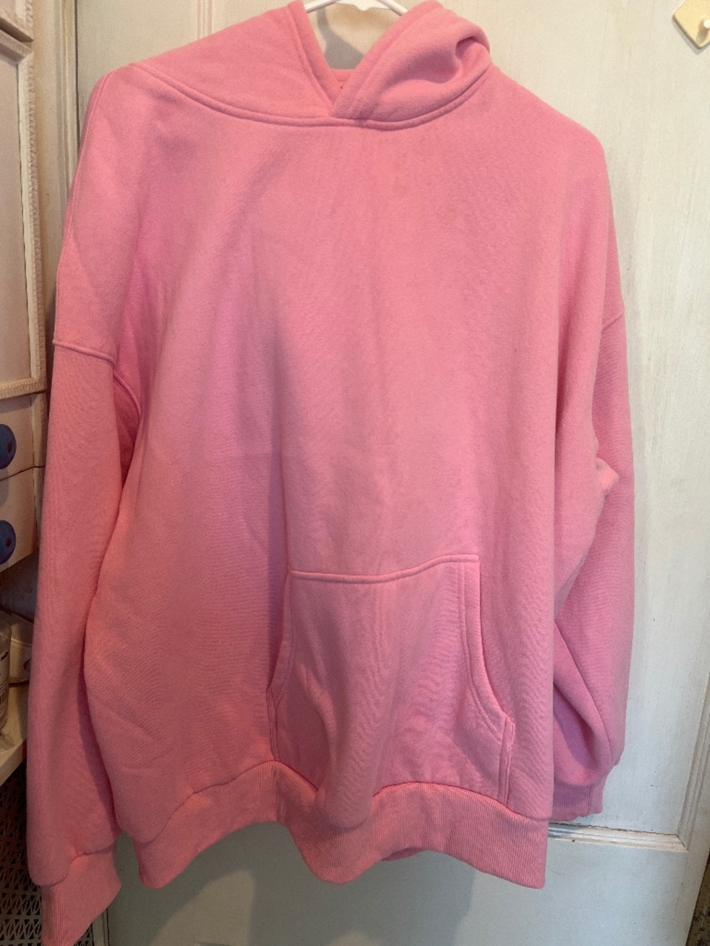 EFans oversized light pink pullover hoodie